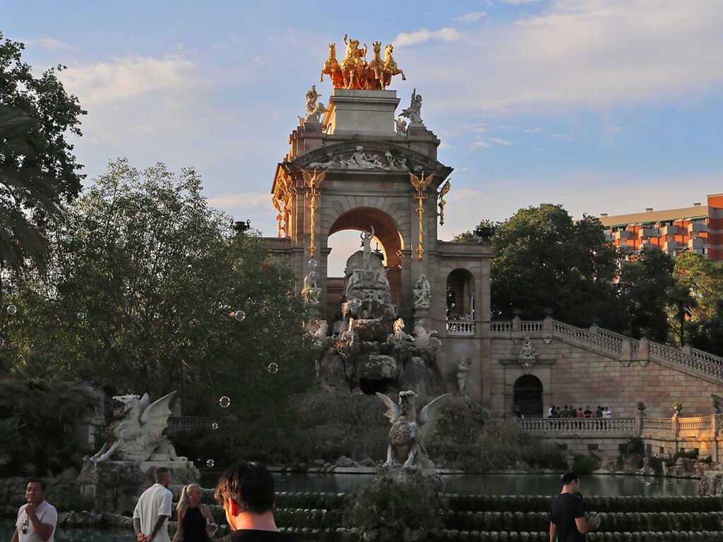 Ciutadella Park in Barcelona Cascada Monumental fountain in Ciutadella Park, featuring sculptures and water features.