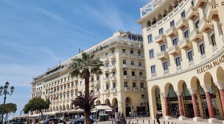 Aristotelous Square in Thessaloniki on a sunny day with cafés and historic architecture